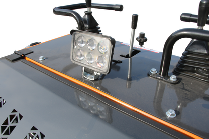 Wolfequip 23hp Mini Skid Steer Loader, with Bucket 22-25hp, Digging, Bull-dozing, Drilling, augering, trenching